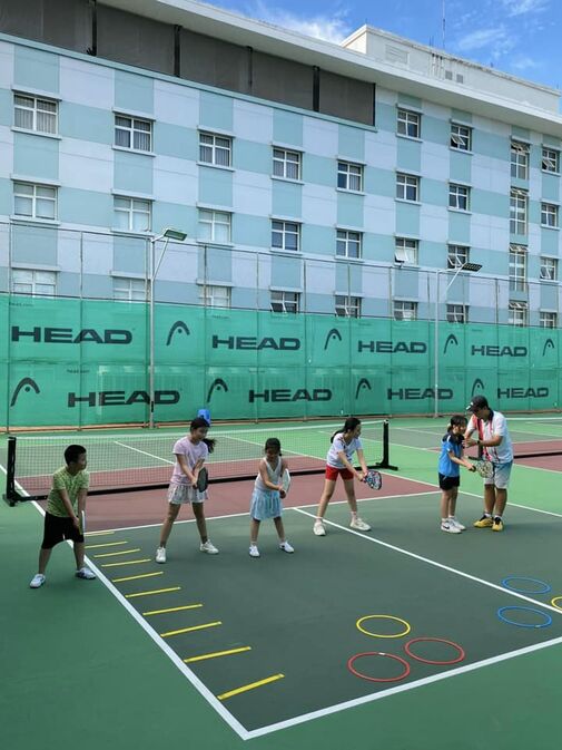 Sân 1 (ngoài trời)